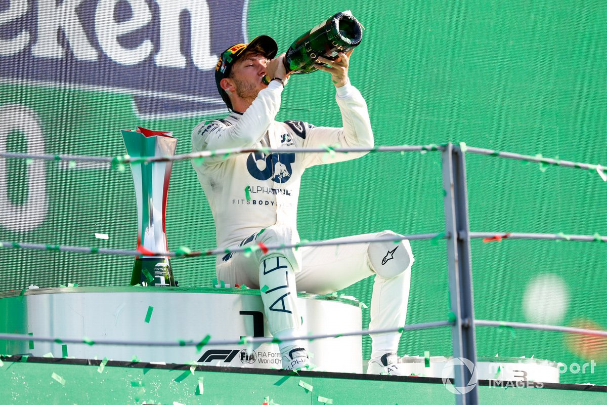 Pierre Gasly, AlphaTauri, 1st position, drinks Champagne on the podium