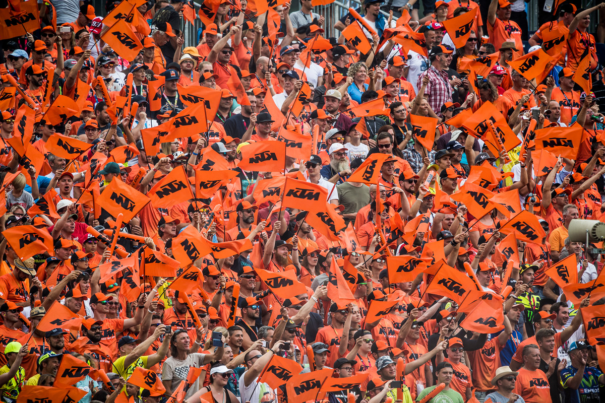 301771_Fans_KTM RC16_MotoGP_Red Bull Ring _AUT_2019-08-11_0208.jpeg