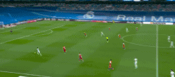 皇马-55-维尼休斯.gif