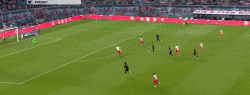 拜仁-54-萨内.gif