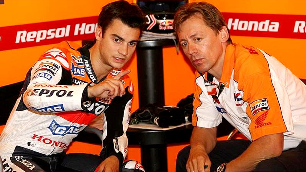 Dani-Pedrosa-Mike-Leitner.jpeg