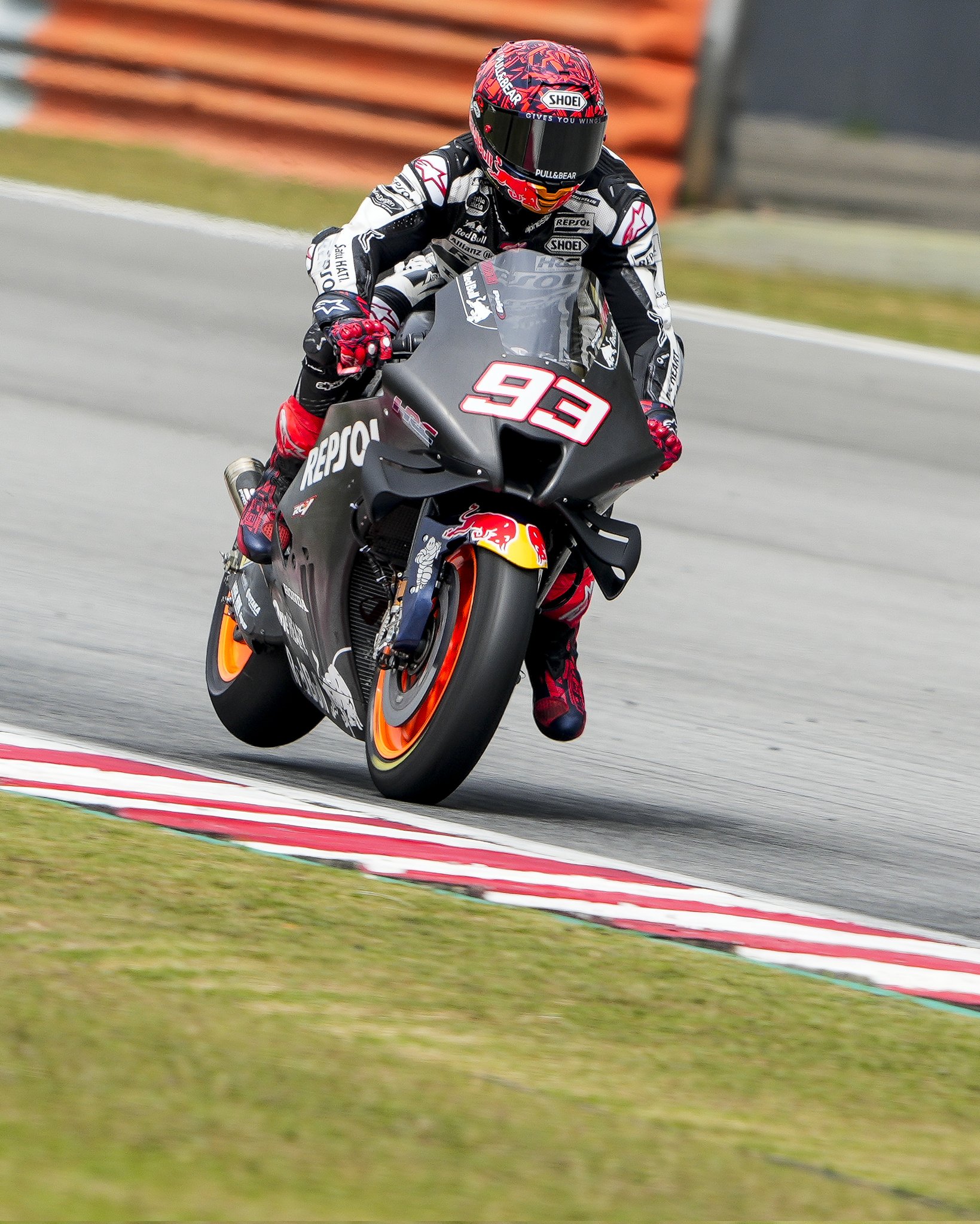 marcmarquez93-1490312026060689409-img2.jpg