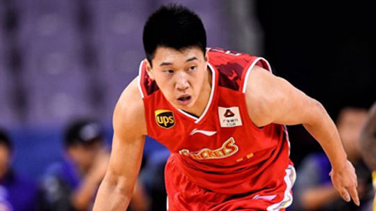 赛季第十胜雷蒙砍27分助八一大胜四川