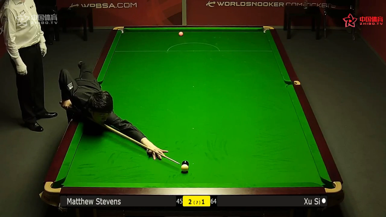 威尔士龙这杆斯诺克无懈可击!