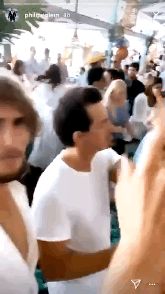 44554807ly1gg94cxjrs6g209e0gou14.gif