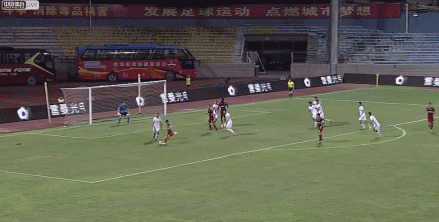 差点绝杀.gif