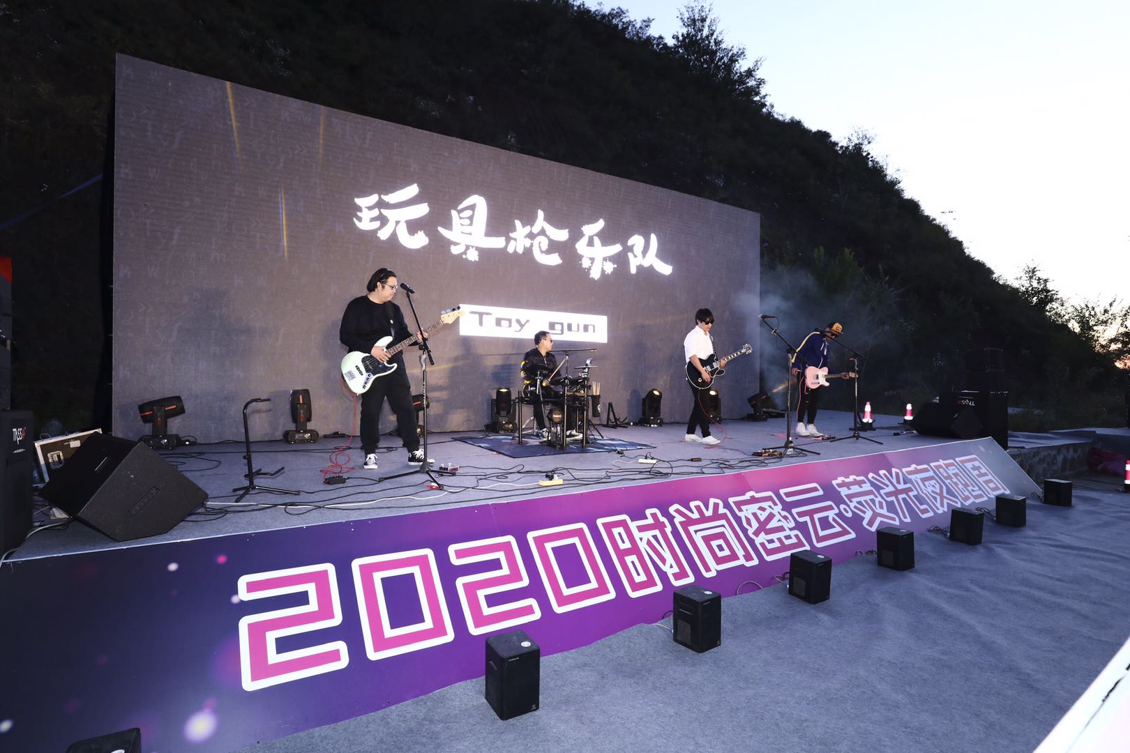微信图片_20201003231536.jpg