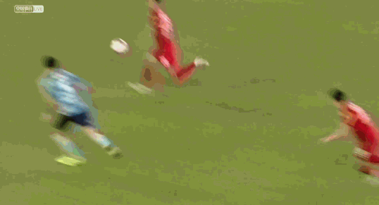 753ed42fly1gji7pk803vg20ey083b2a.gif