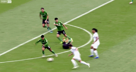 阮杨2.gif