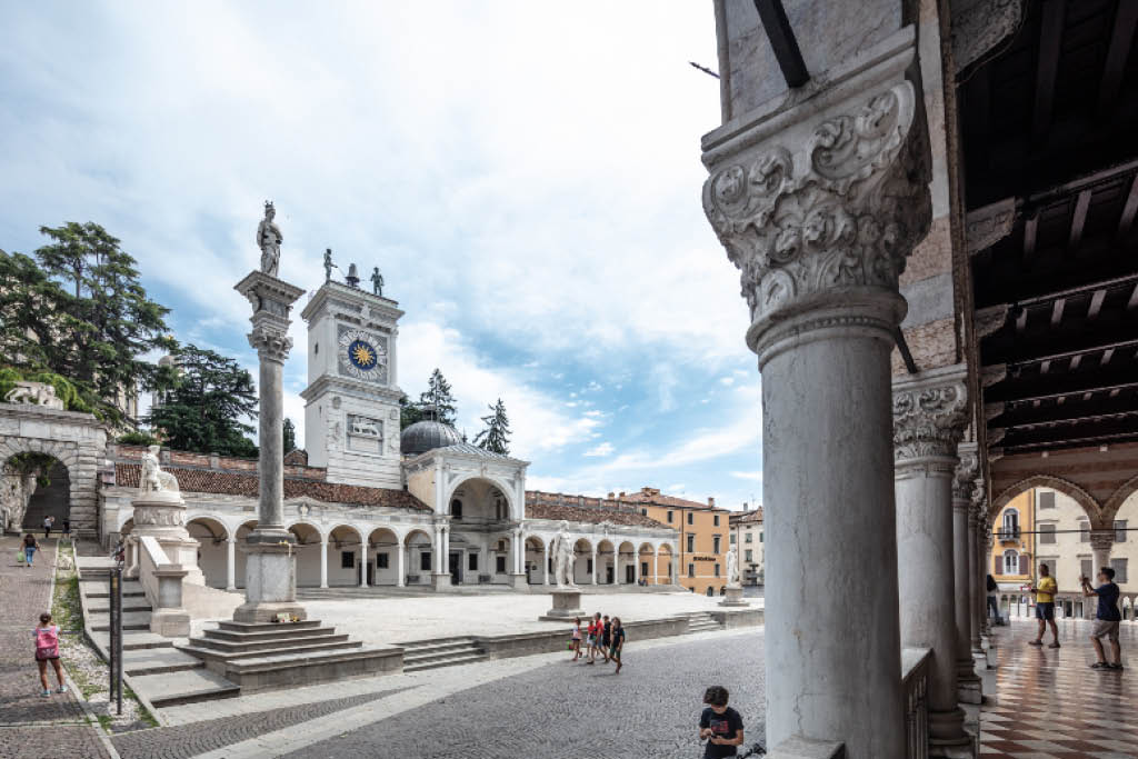 T16_Udine_01.jpg