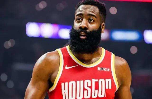 活塞与梅森-普拉姆利签约3年,合同金额为2500万