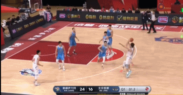 1575586472464585440.gif