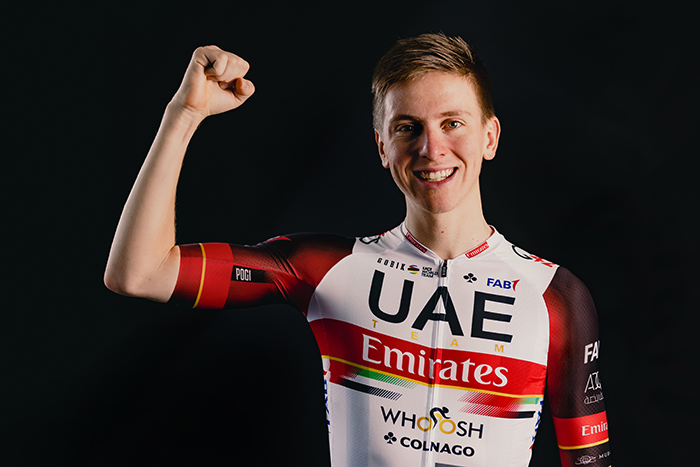 Le nouveau maillot de l&#39;équipe UAE Team Emirates - 3bikes.fr votre magazine  vélo et triathlon