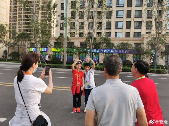 下载 (3).jpg