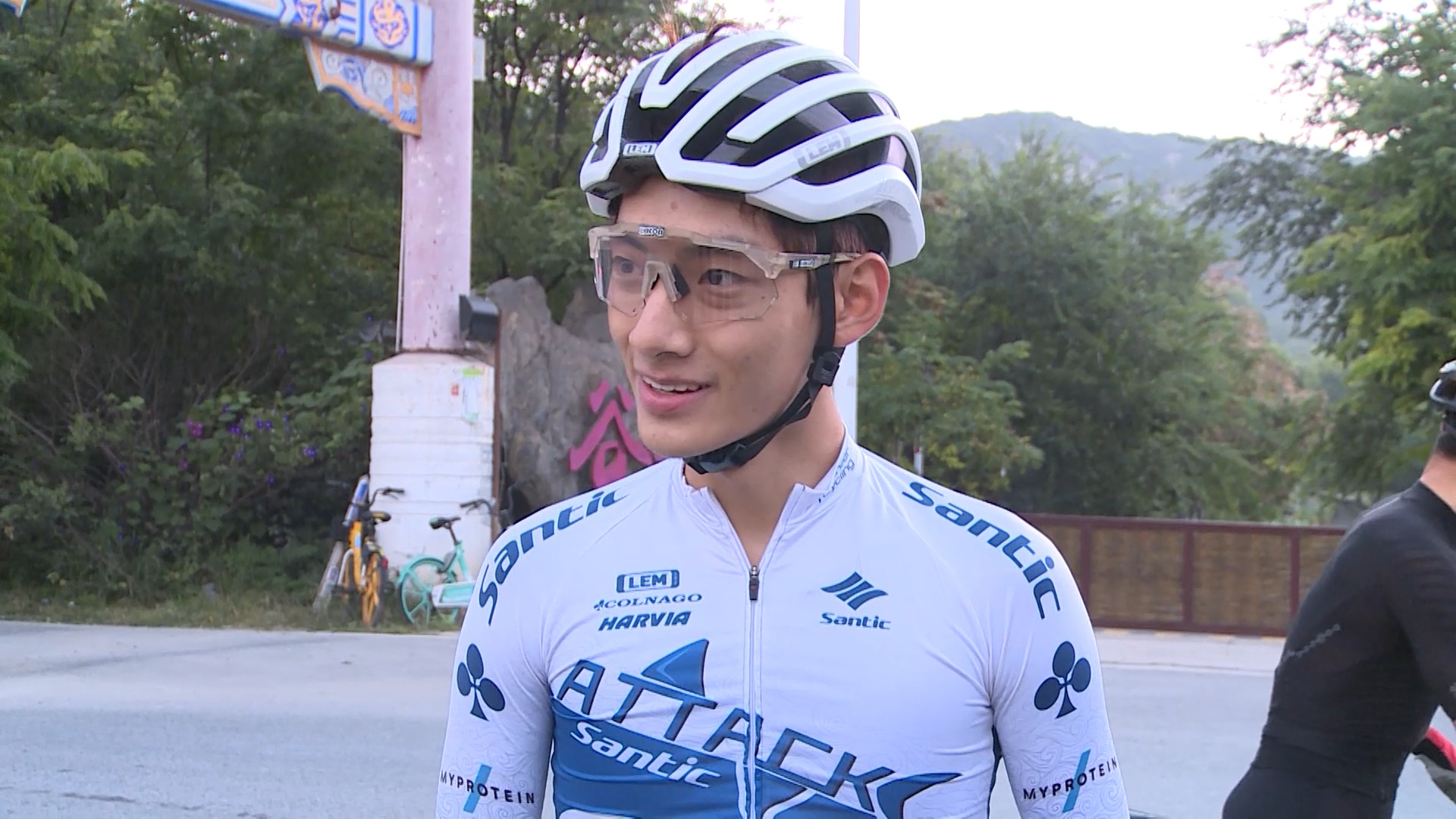 妙峰山KOM赛前采访：陈主任采访两大热门车手 
