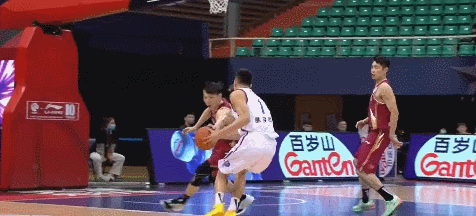 吴前.gif