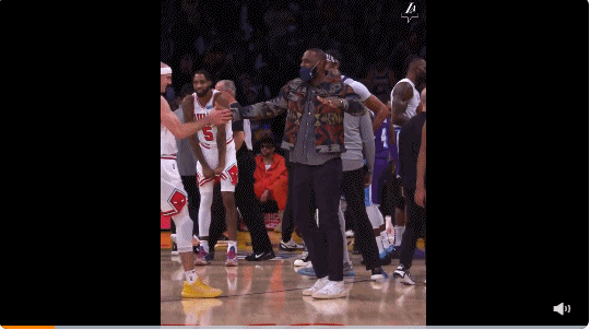 12-20-56-11-16-2453.gif
