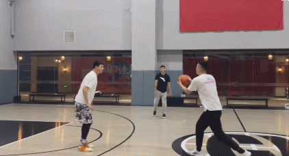 翟晓川.gif