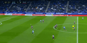 武磊失单刀.gif