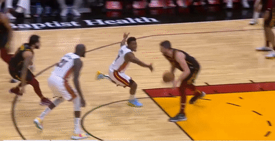 ezgif.com-gif-maker.gif