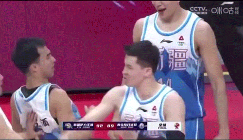 Dacom-2022-01-01-22.21.gif
