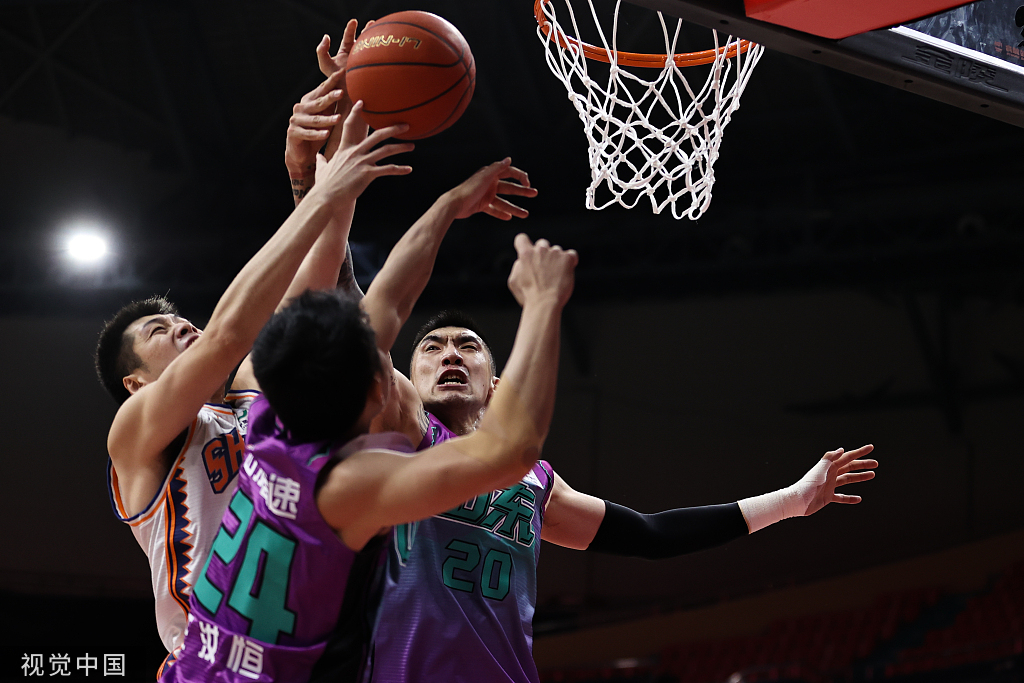 陶汉林、王汝恒防守任骏威.jpg