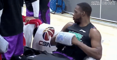 ezgif.com-gif-maker (10).gif