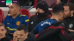 摔球衣.gif