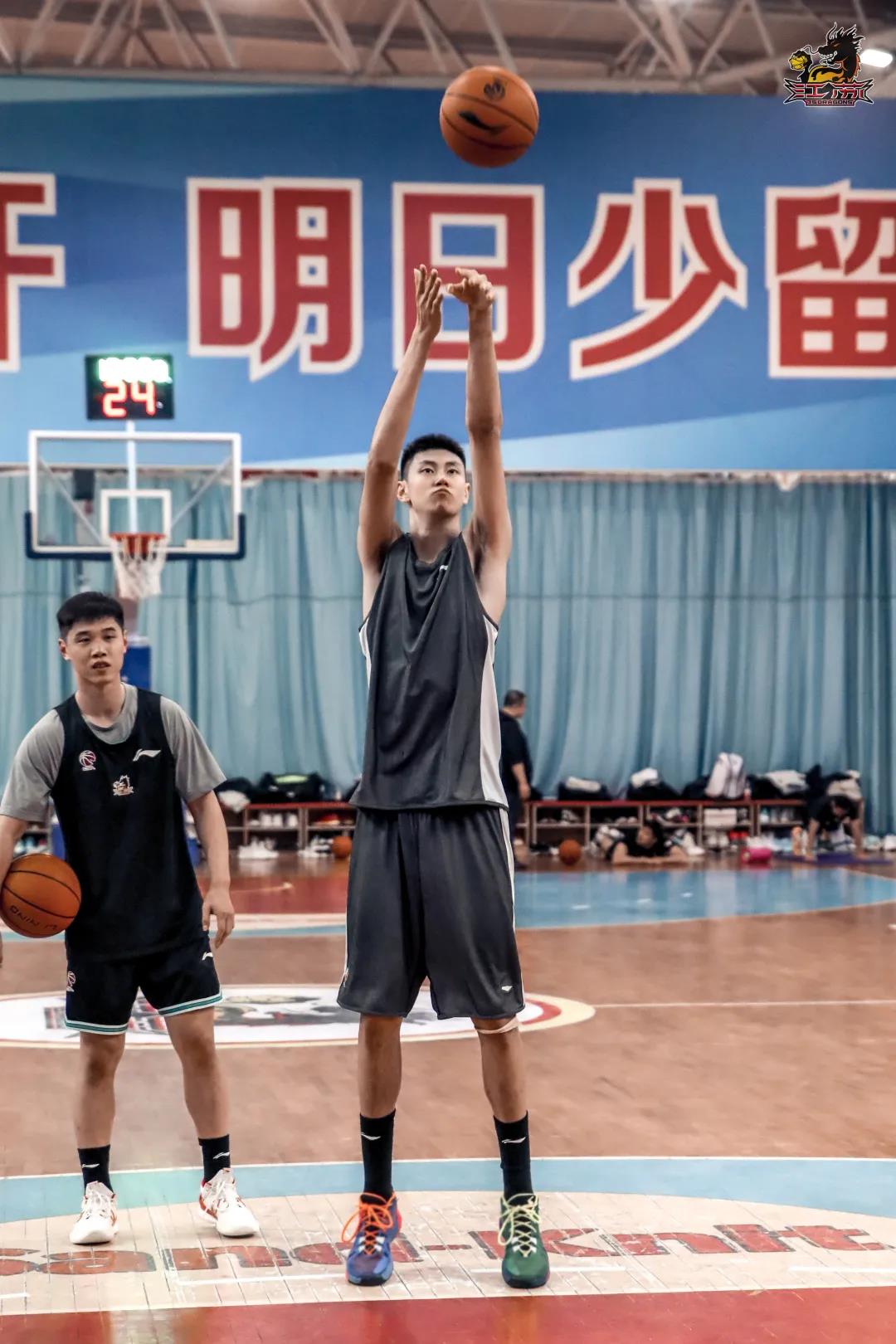 微信图片_20220216143629.jpg