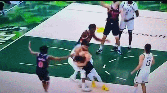 14-16-54-2-18-4823.gif