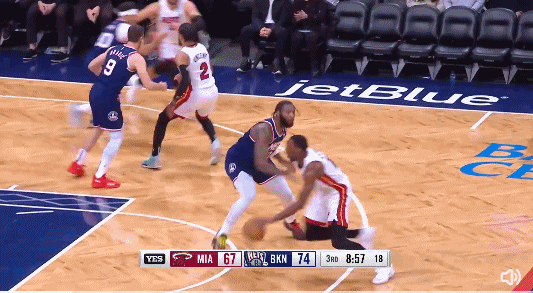 10-47-22-3-4-14421.gif