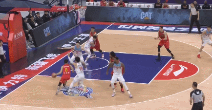 沈梓捷13.gif