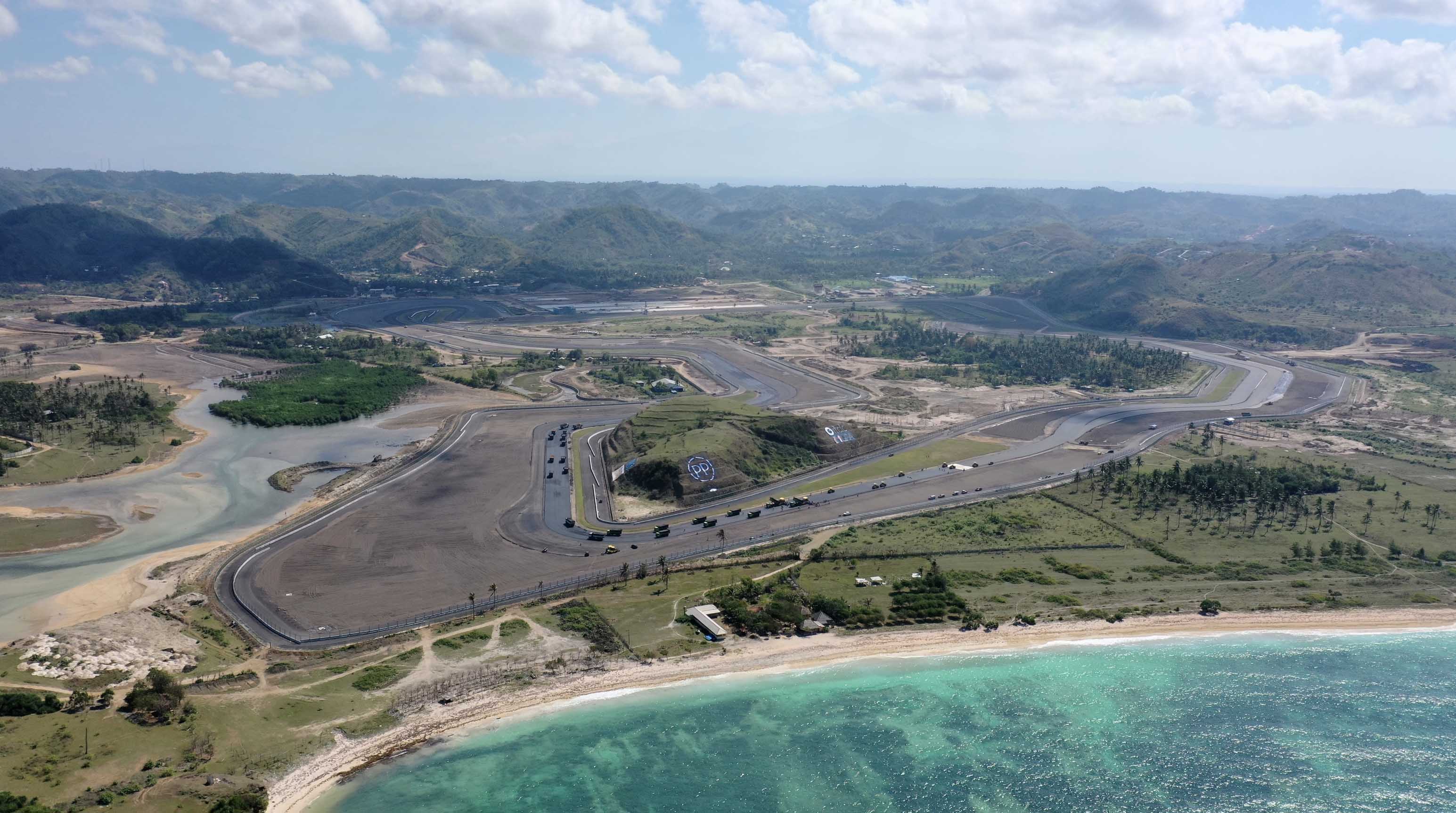 mandalika-circuit-1632556299.jpg