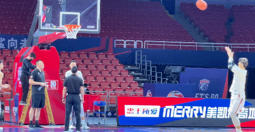 GIF.gif