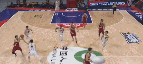周鹏1.gif