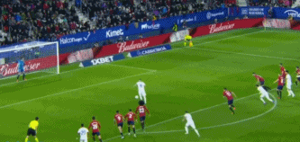 本泽马丢点1.gif