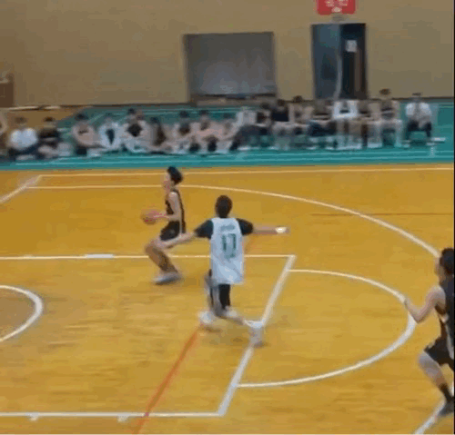 116CA3E5-44FF-439F-9B20-342E05D5009F.gif