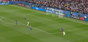 凌空抽射.gif
