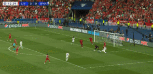 皇马越位.gif