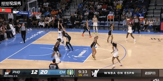 李月汝.gif