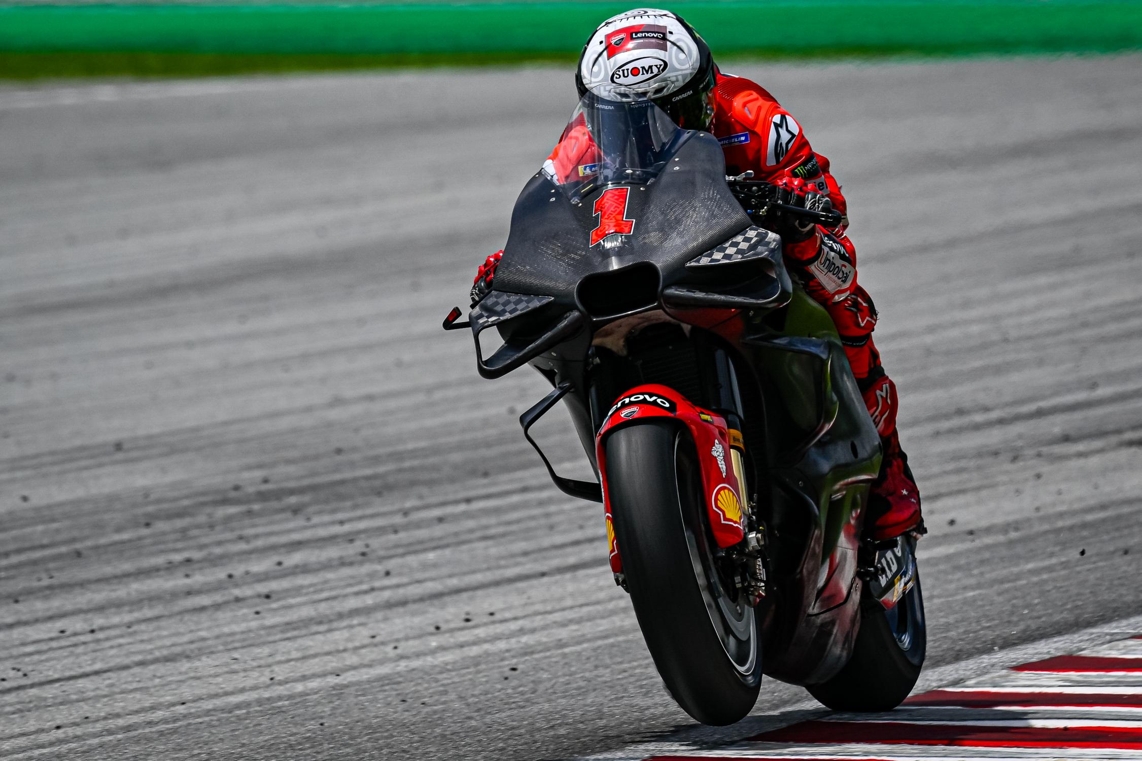 01-francesco-bagnaia_lgz8060.gallery_full_top_fullscreen.jpg