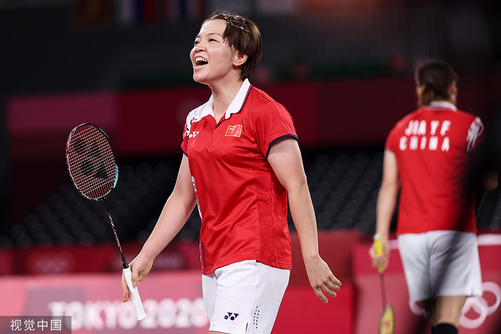 李宗伟黄妙珠夫妇接种第一针新冠疫苗