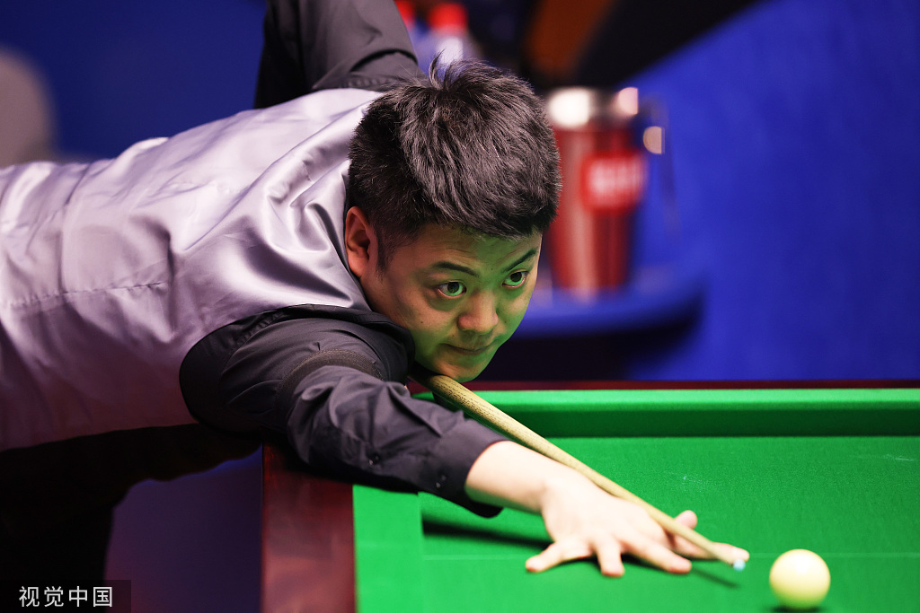 阿k桌球美式九球赛32进8:骆义锋力克邵佳瑜 孔德京双败遭淘汰
