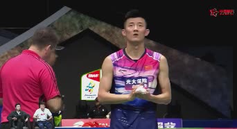 2019苏杯 | 谌龙持拍手受伤握拍受限