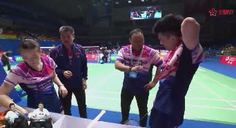 张军鼓励思维“当年我也发不出去要相信自己”