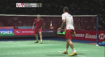 安赛龙3米高的杀球让西本无奈