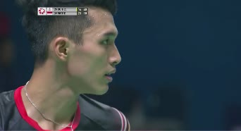 印尼赛魔鬼主场周天成21-19乔纳坦艰难扳回一局