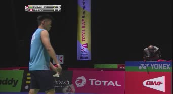 帕尼特2-0何舒晋级32强